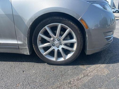2016 Lincoln MKZ Base