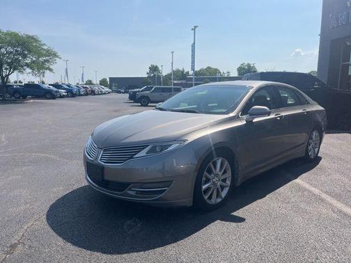 2016 Lincoln MKZ Base
