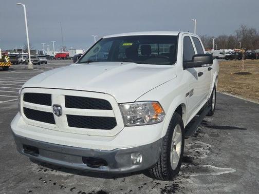 2014 RAM 1500 SLT