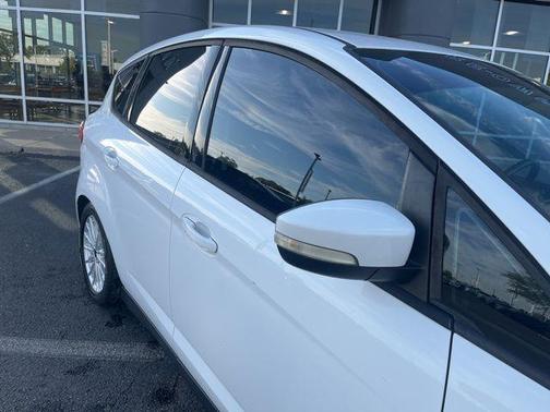 2014 Ford C-Max Hybrid SE