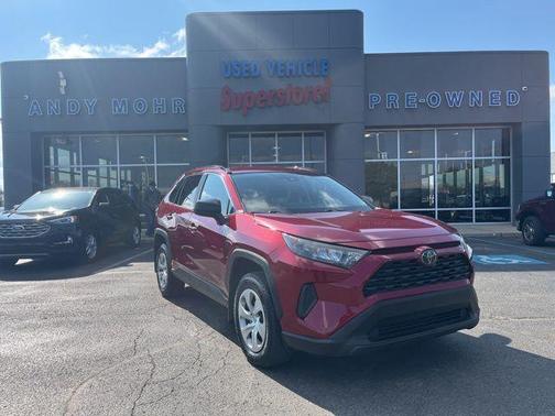 2019 Toyota RAV4 LE