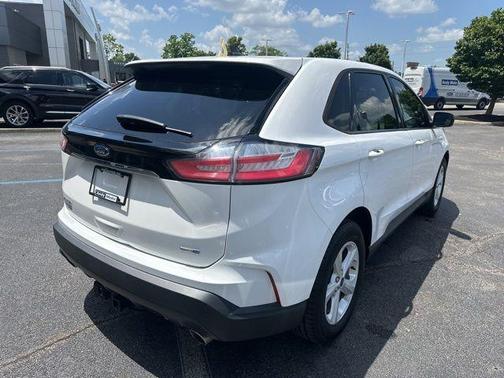 2020 Ford Edge SE