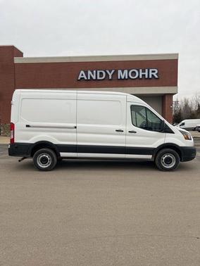2025 Ford Transit-250 148 WB Medium Roof Cargo