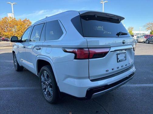 2024 Toyota Sequoia Capstone