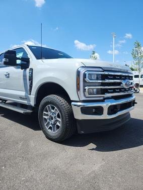 2025 Ford F-350 Lariat Super Duty