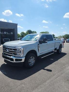 2025 Ford F-350 Lariat Super Duty