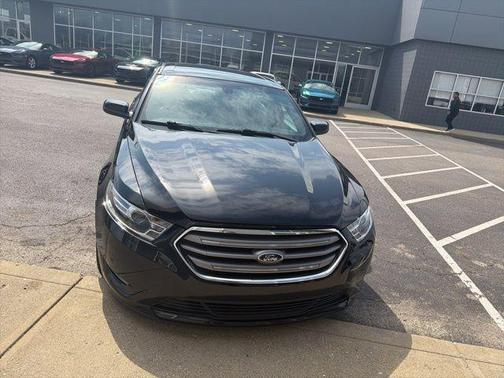 Shadow Black 2016 Ford Taurus SEL