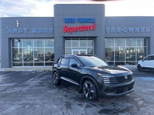 2025 Nissan Kicks SR