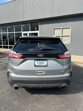 Silver Metallic 2020 Ford Edge SEL