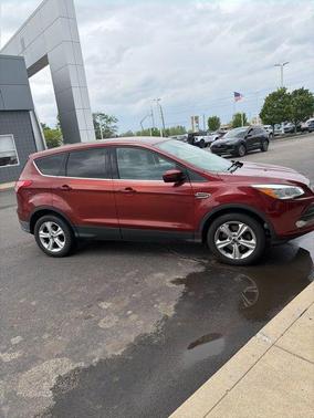 Sunset 2016 Ford Escape SE