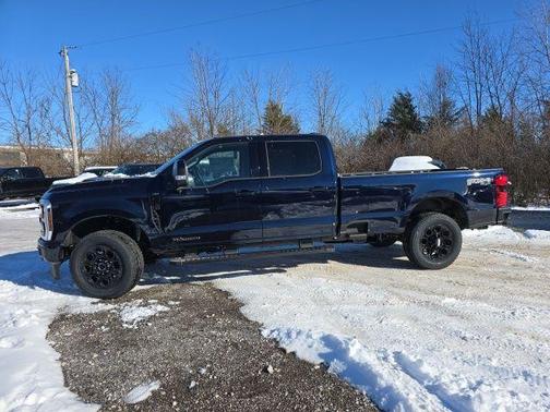 2025 Ford F-350 Lariat Super Duty