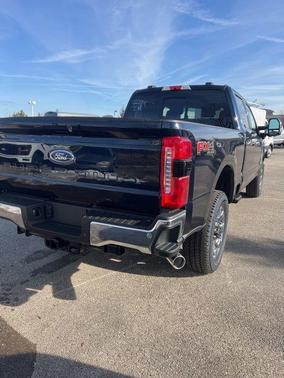 2025 Ford F-250 Lariat