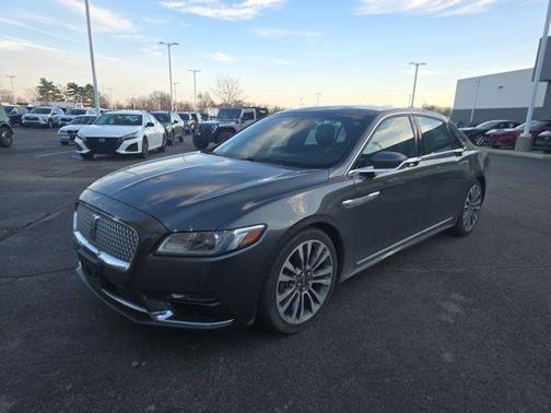 2017 Lincoln Continental Select