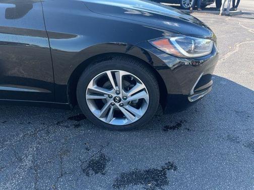 2017 Hyundai ELANTRA Limited