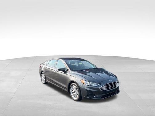 2020 Ford Fusion Hybrid SE