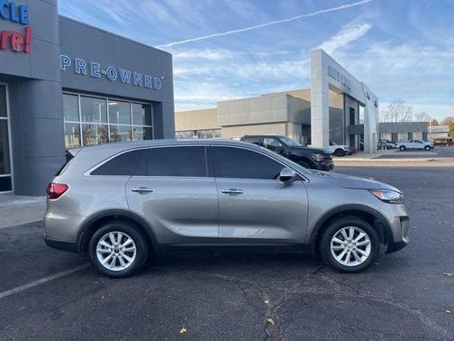 2019 Kia Sorento LX