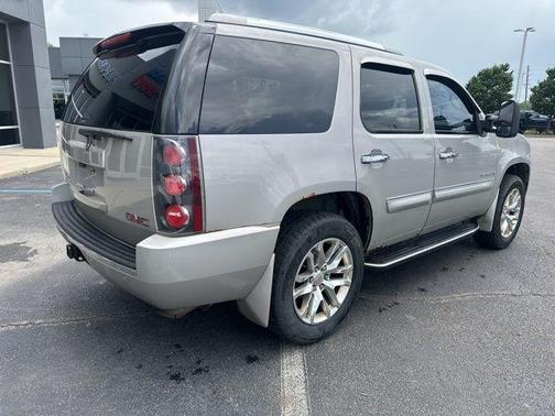 2007 GMC Yukon Denali