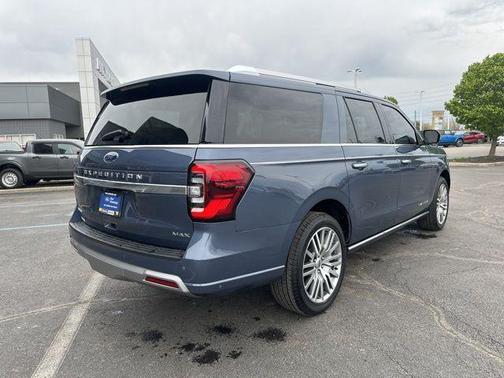 2022 Ford Expedition Max Platinum