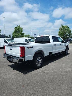 2025 Ford F-350 XLT