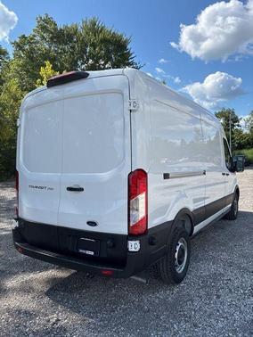 2025 Ford Transit-250 148 WB Medium Roof Cargo