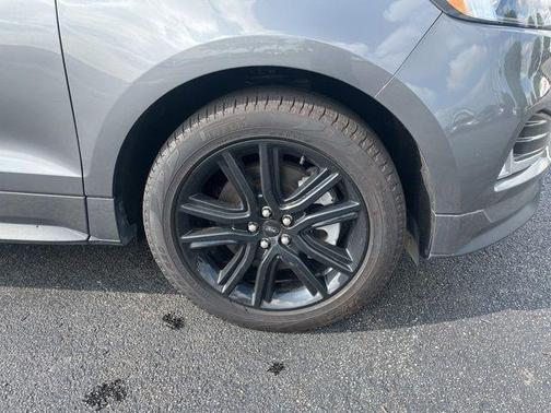 2024 Ford Edge ST Line