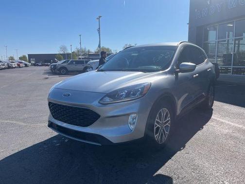 2021 Ford Escape SEL