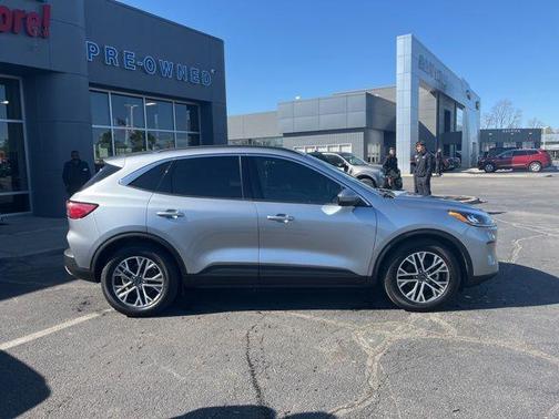 2021 Ford Escape SEL