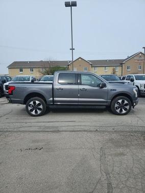 2025 Ford F-150 Lightning Platinum