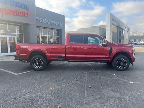 2026 Ford F-350 Platinum