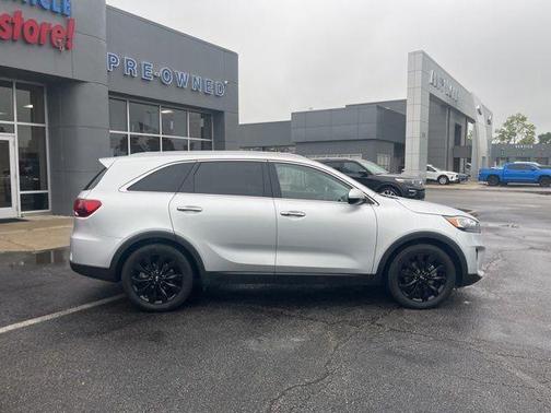 2020 Kia Sorento EX
