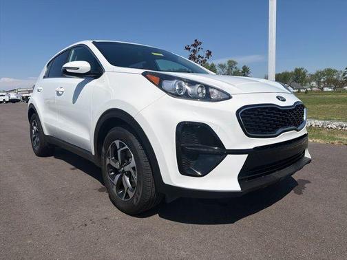 Clear White 2021 Kia Sportage LX