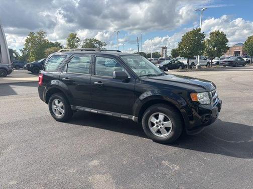 2009 Ford Escape XLS