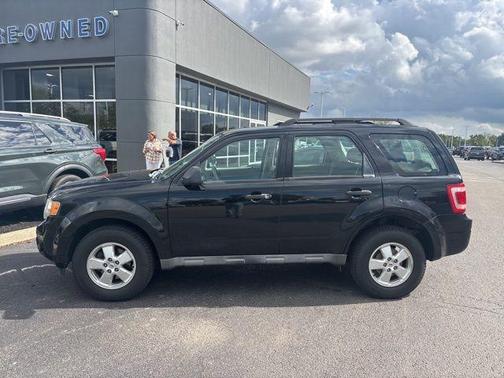 2009 Ford Escape XLS