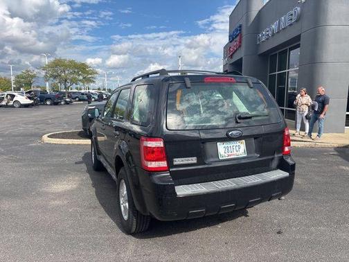 2009 Ford Escape XLS