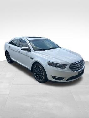 2019 Ford Taurus SEL