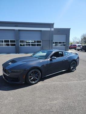 2025 Ford Mustang Dark Horse