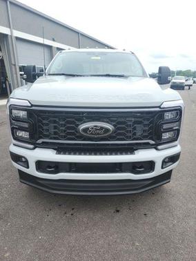 2025 Ford F-350 XLT