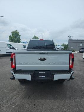 2025 Ford F-350 XLT