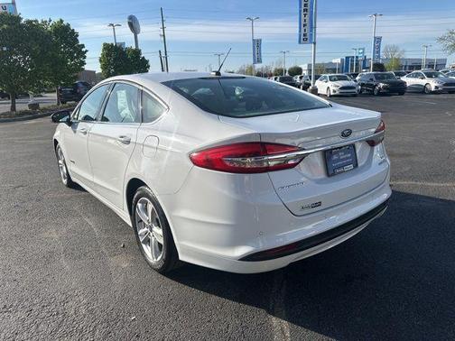 2018 Ford Fusion Hybrid SE
