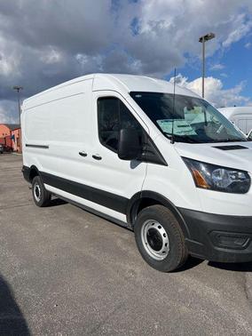 2025 Ford Transit-250 148 WB Medium Roof Cargo