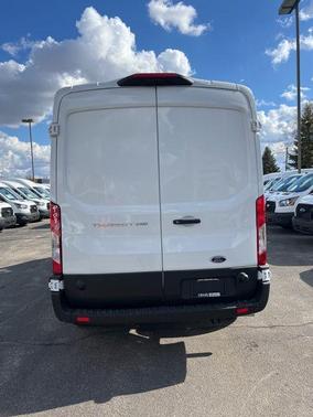 2025 Ford Transit-250 148 WB Medium Roof Cargo