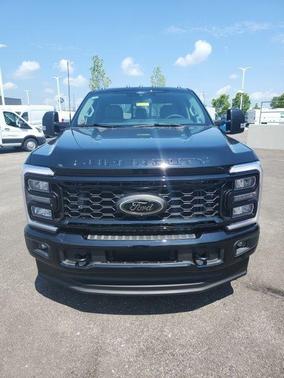 2025 Ford F-350 XLT