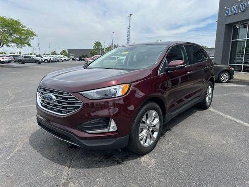 2024 Ford Edge Titanium