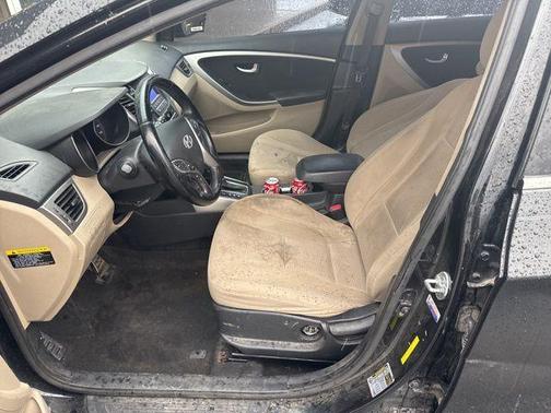 Black Noir Pearl 2013 Hyundai Elantra GT Base