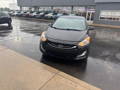 Black Noir Pearl 2013 Hyundai Elantra GT Base