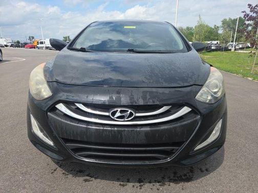 Black Noir Pearl 2013 Hyundai Elantra GT Base
