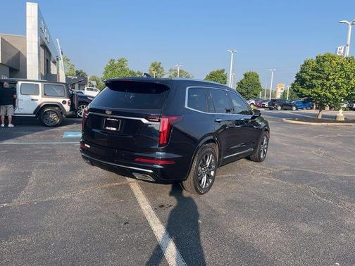 2021 Cadillac XT6 Premium Luxury FWD