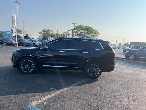 2021 Cadillac XT6 Premium Luxury FWD