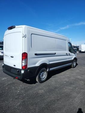 2025 Ford Transit-250 148 WB Medium Roof Cargo