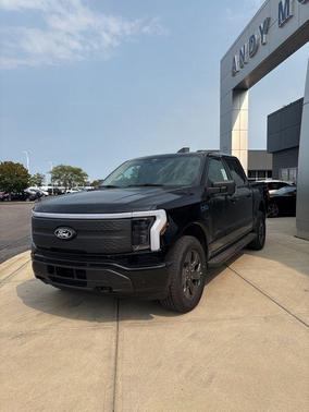 2025 Ford F-150 Lightning Flash